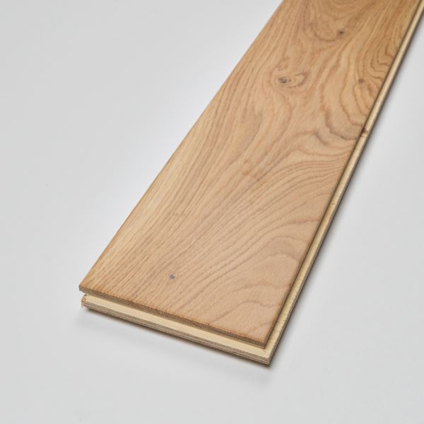 125mm x 18/5mm x random lengths Oak Lacquered Rustic Grade Engineered Wood Flooring 